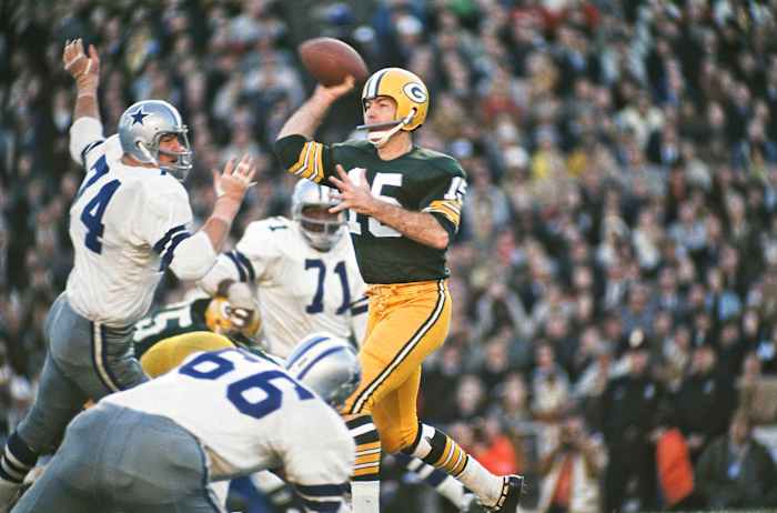 Former Packer Bart Starr